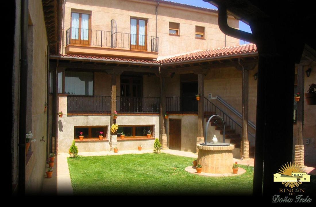 Rincon De Dona Ines Hotel Villanueva de la Condesa Exterior photo